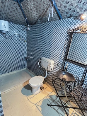 Deluxe-Zelt | Badezimmer