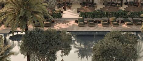 Seasonal outdoor pool