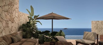 Luura – Cliff, Paros, Morgans Originals (Opening May 2026)