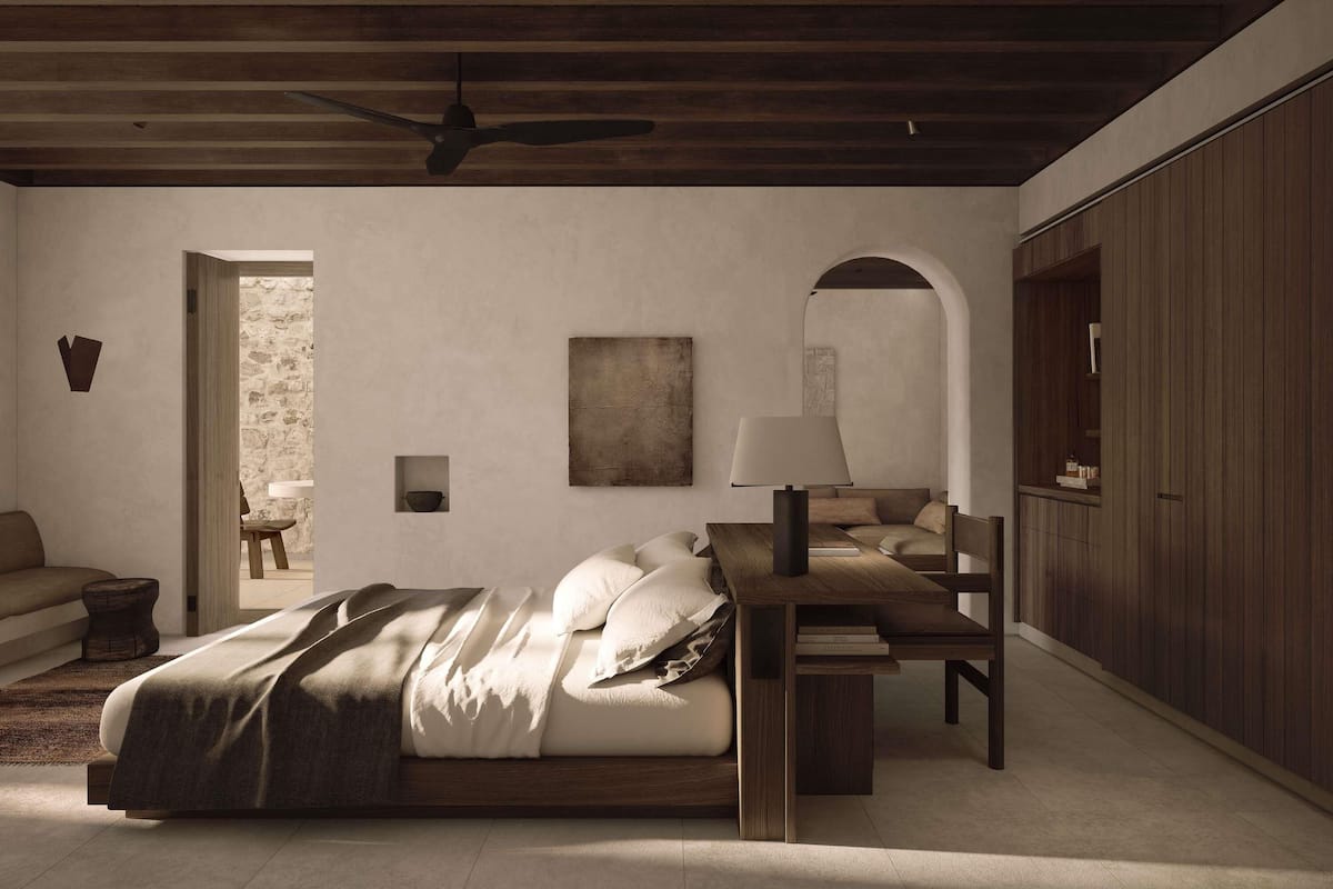 Premium bedding, free minibar, individually decorated