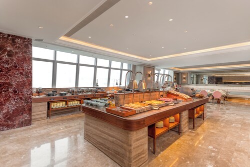 Mercure Guangzhou Tianhe Sports Center