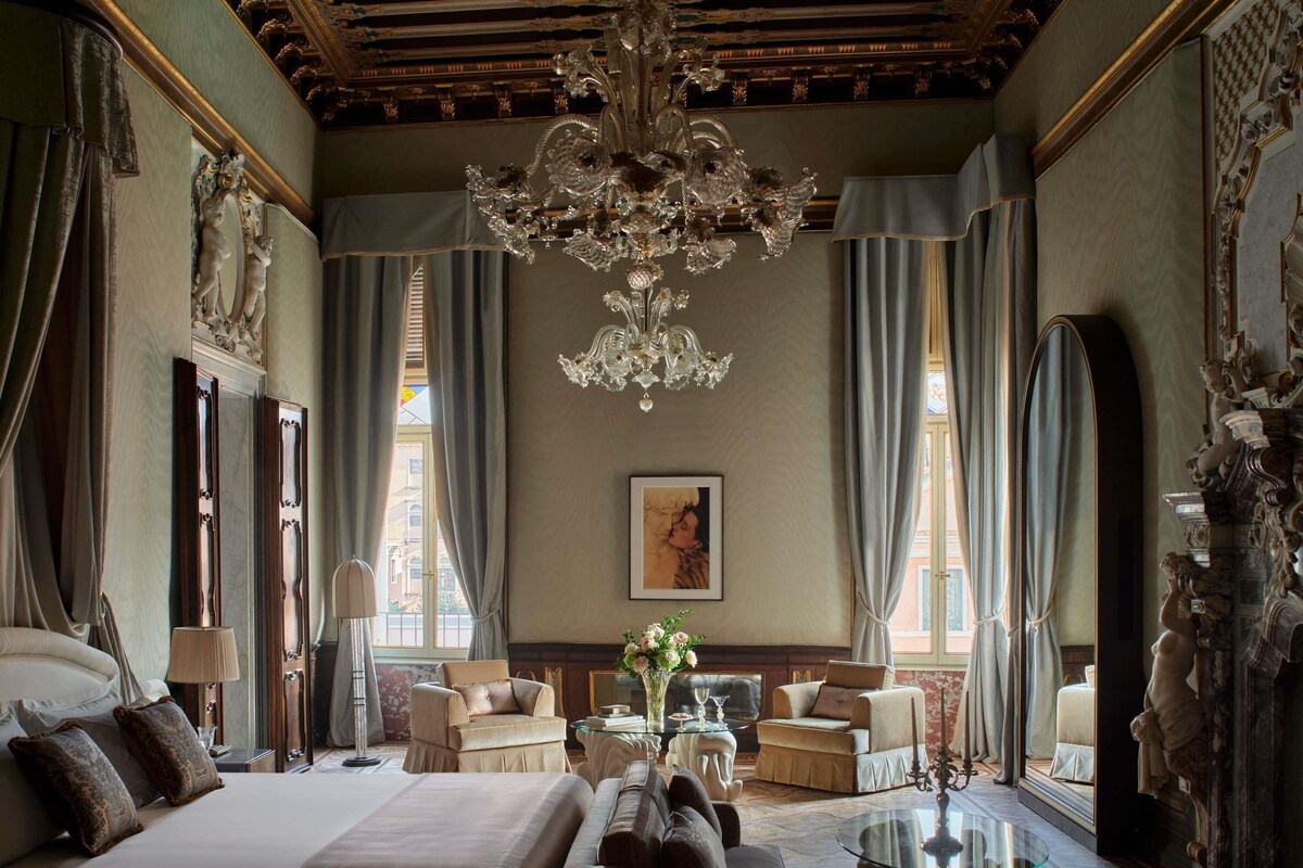 Suite, 1 lit double (Orient Express) | Minibar, coffres-forts dans les chambres, chambres insonorisées