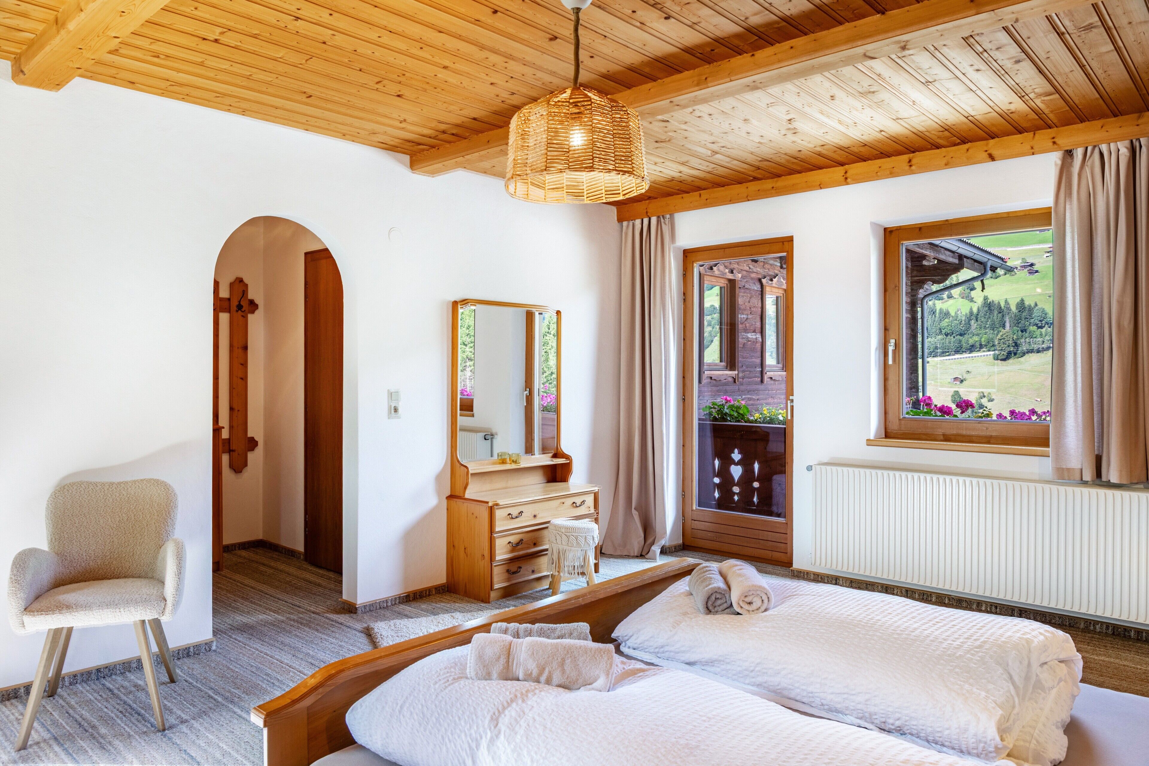 1 多间卧室、WiFi、床单