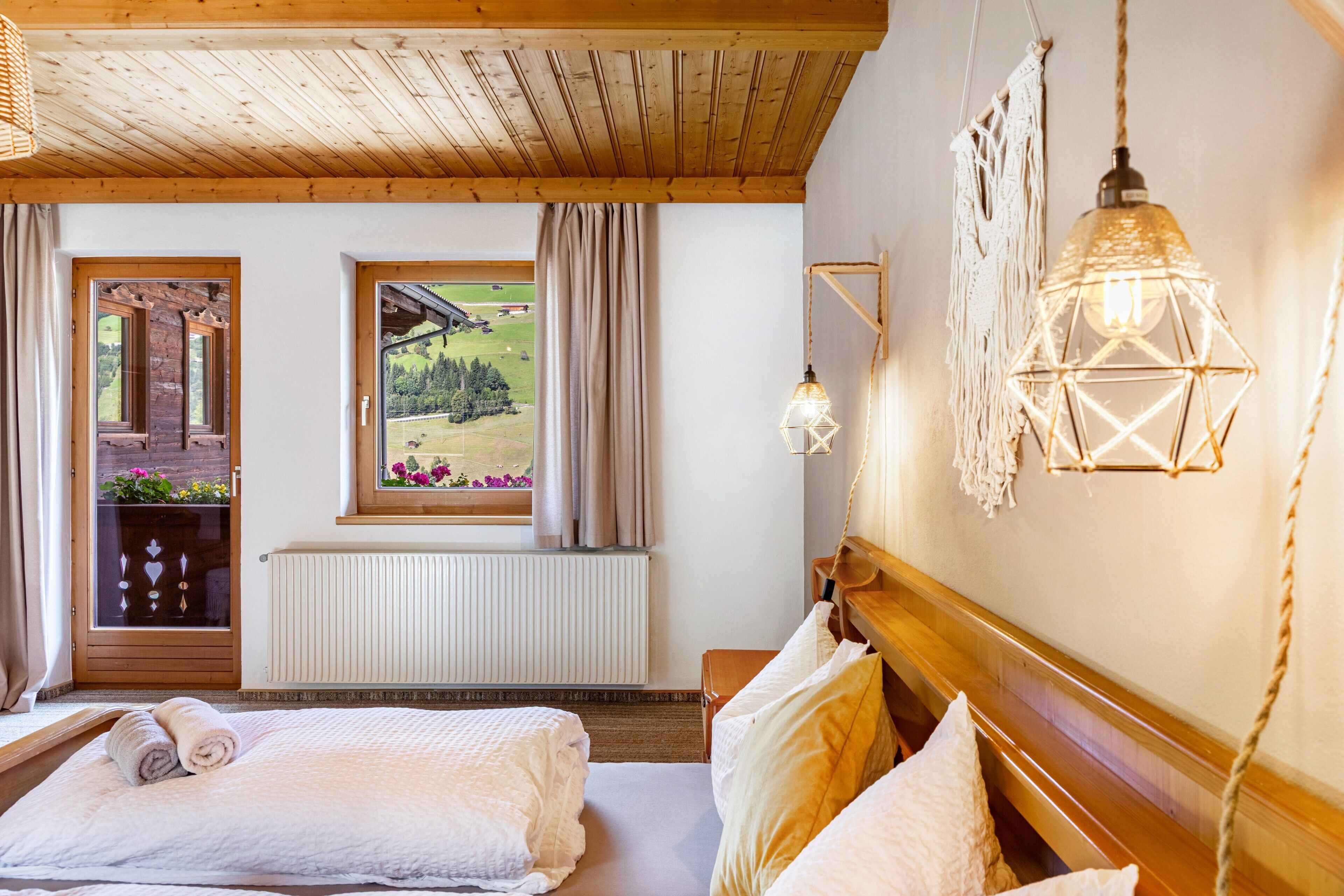 1 多间卧室、WiFi、床单