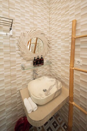 Hair dryer, towels, toilet paper