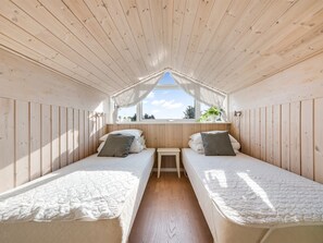 4 bedrooms, Internet