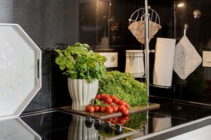 Unclassified image, 2 of 34, button