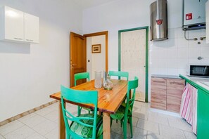 Dining - GuestHost - Piazza Vittorio Veneto Apartment Turin (Turin)