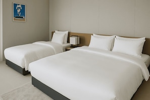 Deluxe Spa Family Twin Room | Zimmersafe