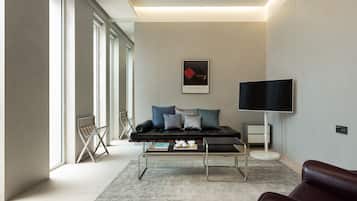 Deluxe Spa Family Twin Room | In-room safe