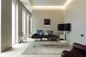 Deluxe Spa Family Twin Room | Zimmersafe