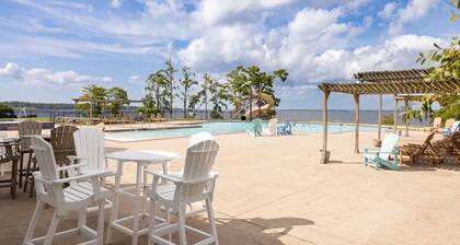 Villa 118 - Arnold Palmer Signature Golf Community, Luxury 3 BD