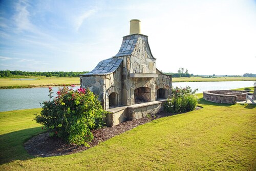 Palmer Room - Occano Arnold Palmer Signature Golf Community