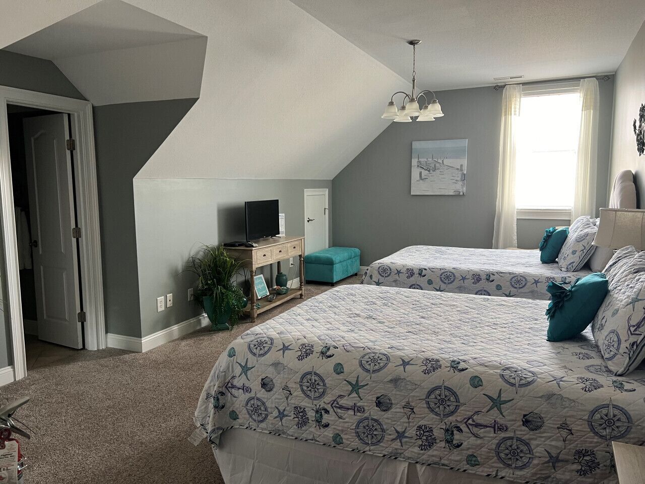 1 chambre, fer et planche à repasser, Wi-Fi gratuit, draps fournis