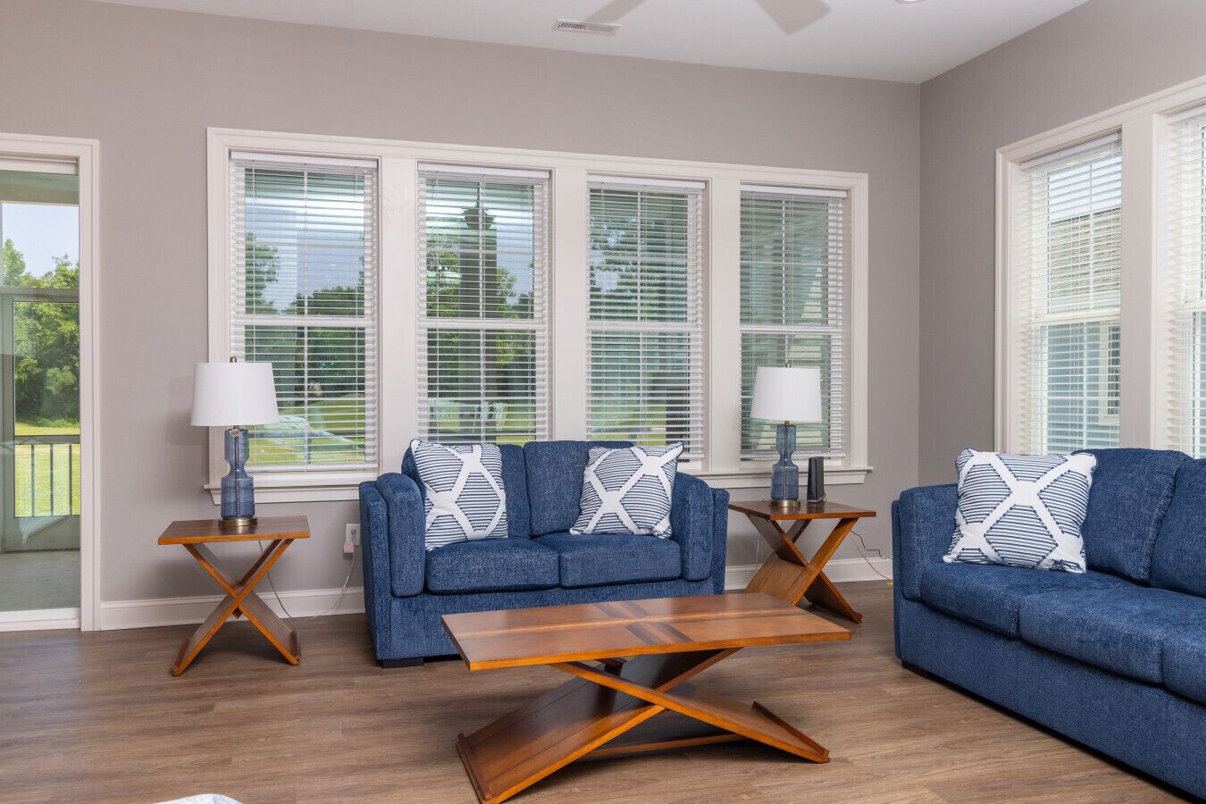 スマートテレビ、暖炉