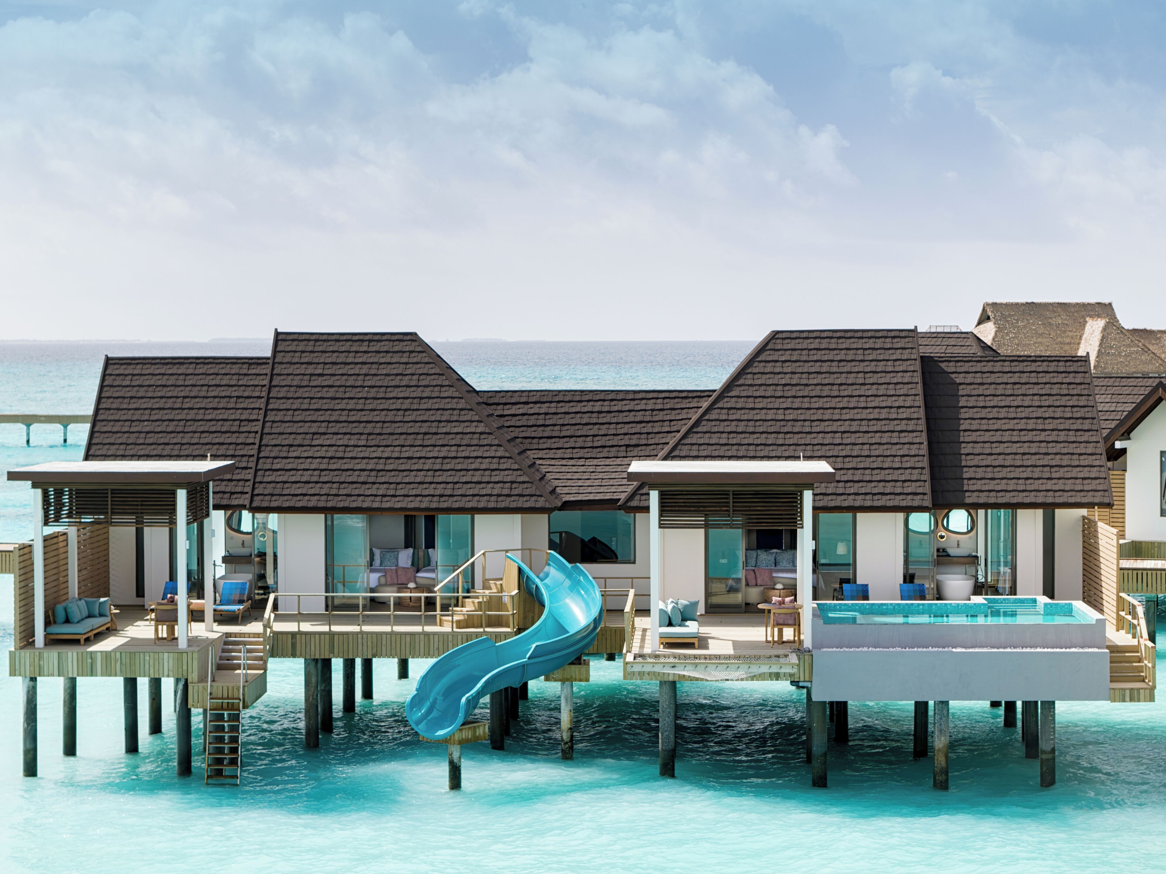 Two Bedroom Water Pool Villa with Slide | 房內夾萬、書桌、熨斗/熨衫板、免費 Wi-Fi