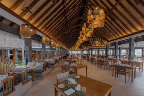 Restaurant - Meyyafushi Maldives - Premium All Inclusive (Meyyafushi)