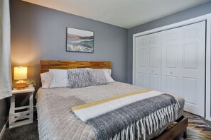 1 bedroom, desk, iron/ironing board, free WiFi