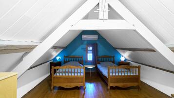 3 sovrum, strykjärn/strykbräda och sängkläder