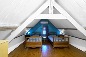 3 soveværelser, strygejern/strygebræt, sengetøj