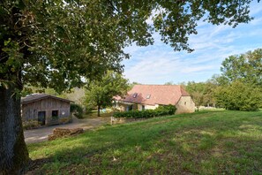 Exterior - Domaine de Vic, House for 4 to 6 Guests (Saint-Chamassy)