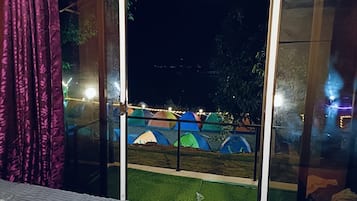 住宿正面