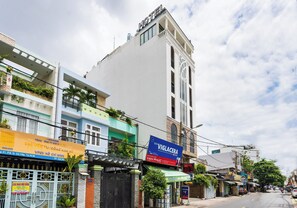 Fachada de la propiedad