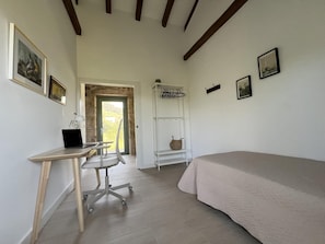 4 bedrooms, Internet, bed sheets - A Casiña dos Laranxos (Cenlle)
