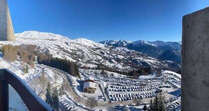 Family studio with balcony at the foot of the ski area