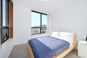 2 多间卧室、办公桌、熨斗/熨衣板、免费 WiFi