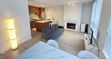 Private Guest Suite, One Parking Space