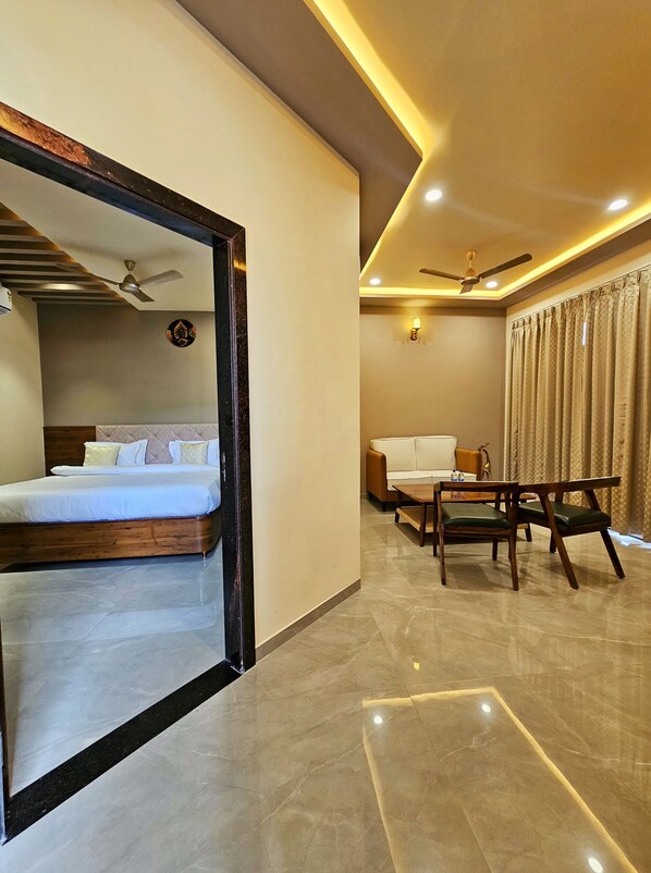 Desk, free WiFi - Suryagarh Club And Resort (Udaipur)