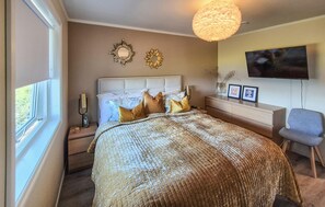 4 bedrooms, free WiFi