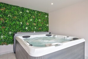 Interior - Villa for 9 - Heated Pool - Jacuzzi - petanque (Plouguerneau)