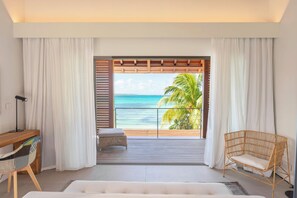 6 bedrooms, in-room safe, iron/ironing board, free WiFi