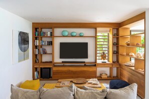Smart TV