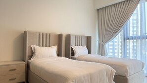 Standard Apartment, 2 Bedrooms | Desk, free WiFi, bed sheets