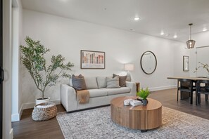 TV connectée, cheminée