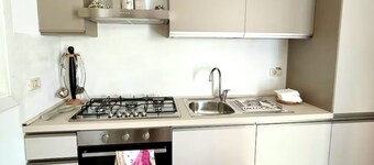 Ennio House. Enjoy relaxing in this charming one-bedroom apartment in Scerni.