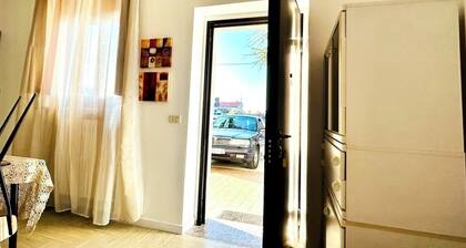 Ennio House. Enjoy relaxing in this charming one-bedroom apartment in Scerni.