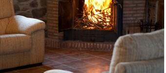 El Ramayal - Stone House with Covered Patio