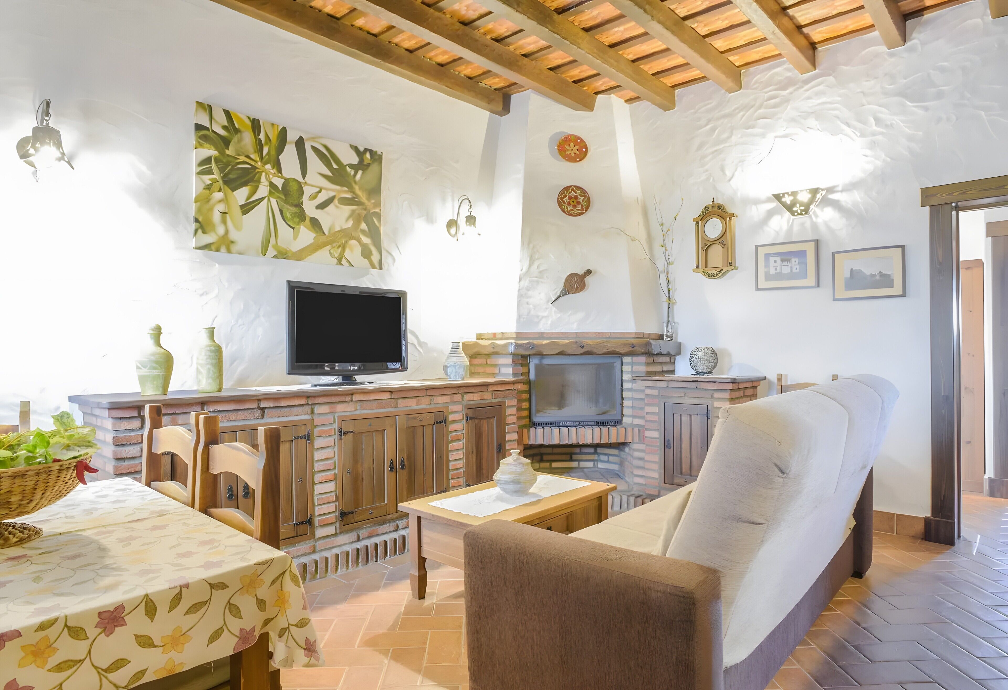 تلفزيون، مدفأة