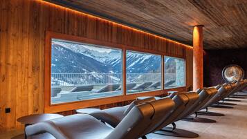 Espace de soins pour les couples, sauna, hammam, massages sportifs