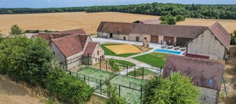So Villa Bois Lecomte (28) - Indoor and outdoor pool - Padel - 2h from Paris - 60p.