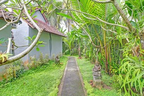 Garden - OYO 94782 Loka Loka Ubud (Ubud)