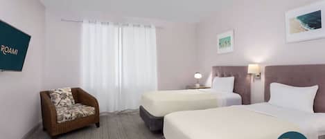 Iron/ironing board, WiFi, bed sheets