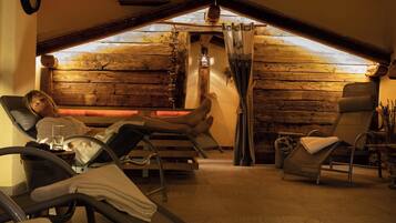 Sauna, hot tub, massages