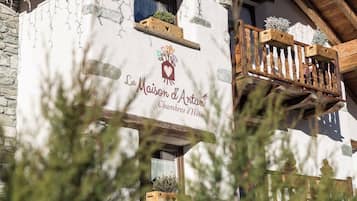 Overnatningsstedets facade