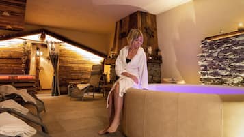 Sauna, hot tub, massages