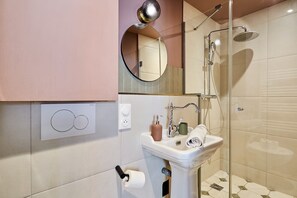 Departamento | Baño | Secadora de cabello y toallas 